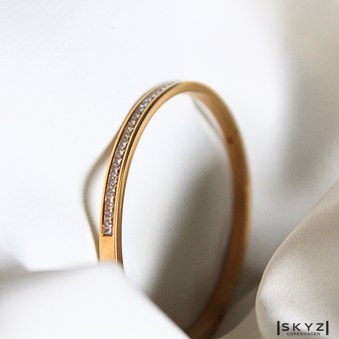 Skyz Gold Bangle - 18k Guldbelagt M.Zirkon