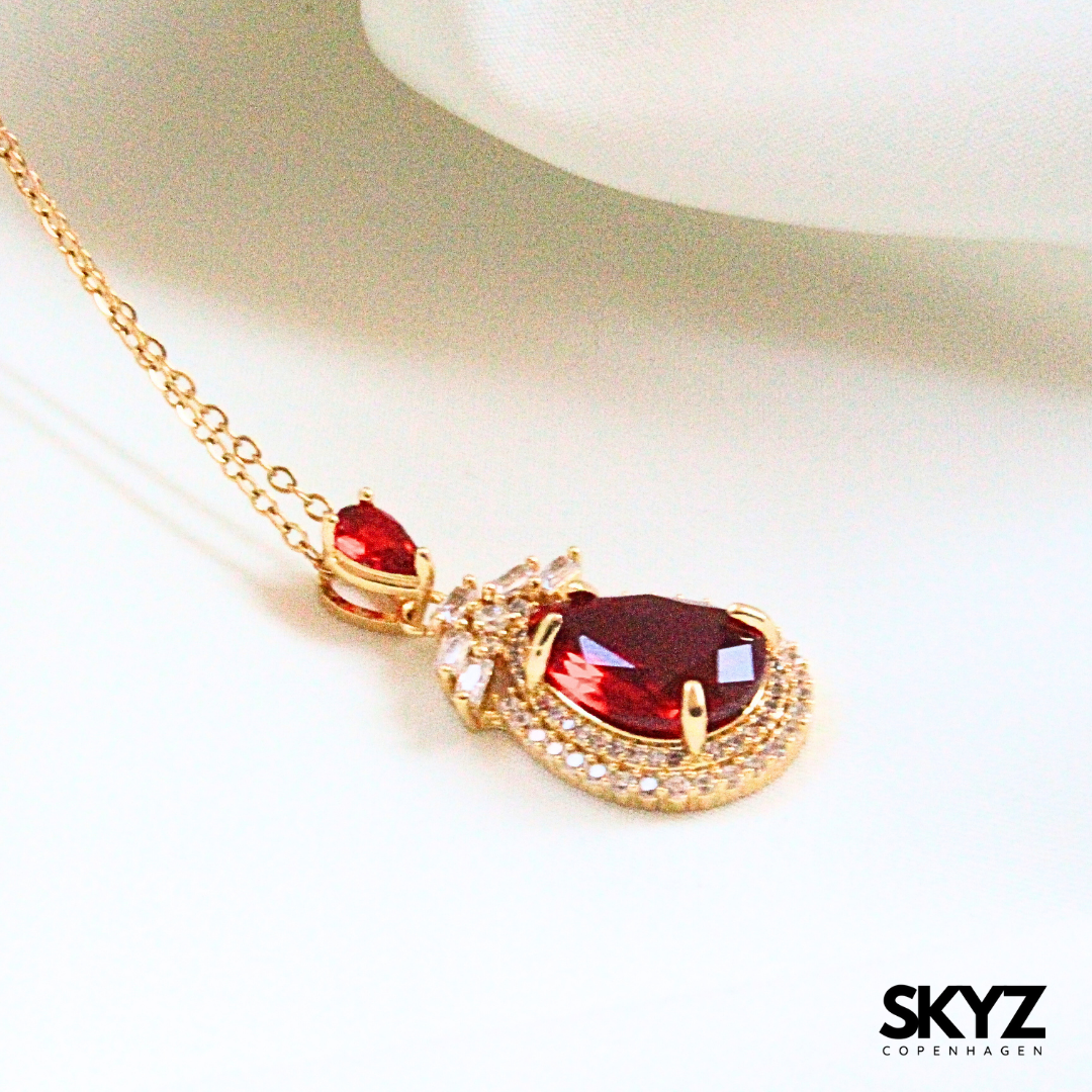 Skyz Red Eternal Elegance Halskæde - 18k Guldbelagt