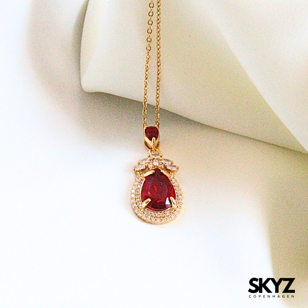 Skyz Red Eternal Elegance Halskæde - 18k Guldbelagt