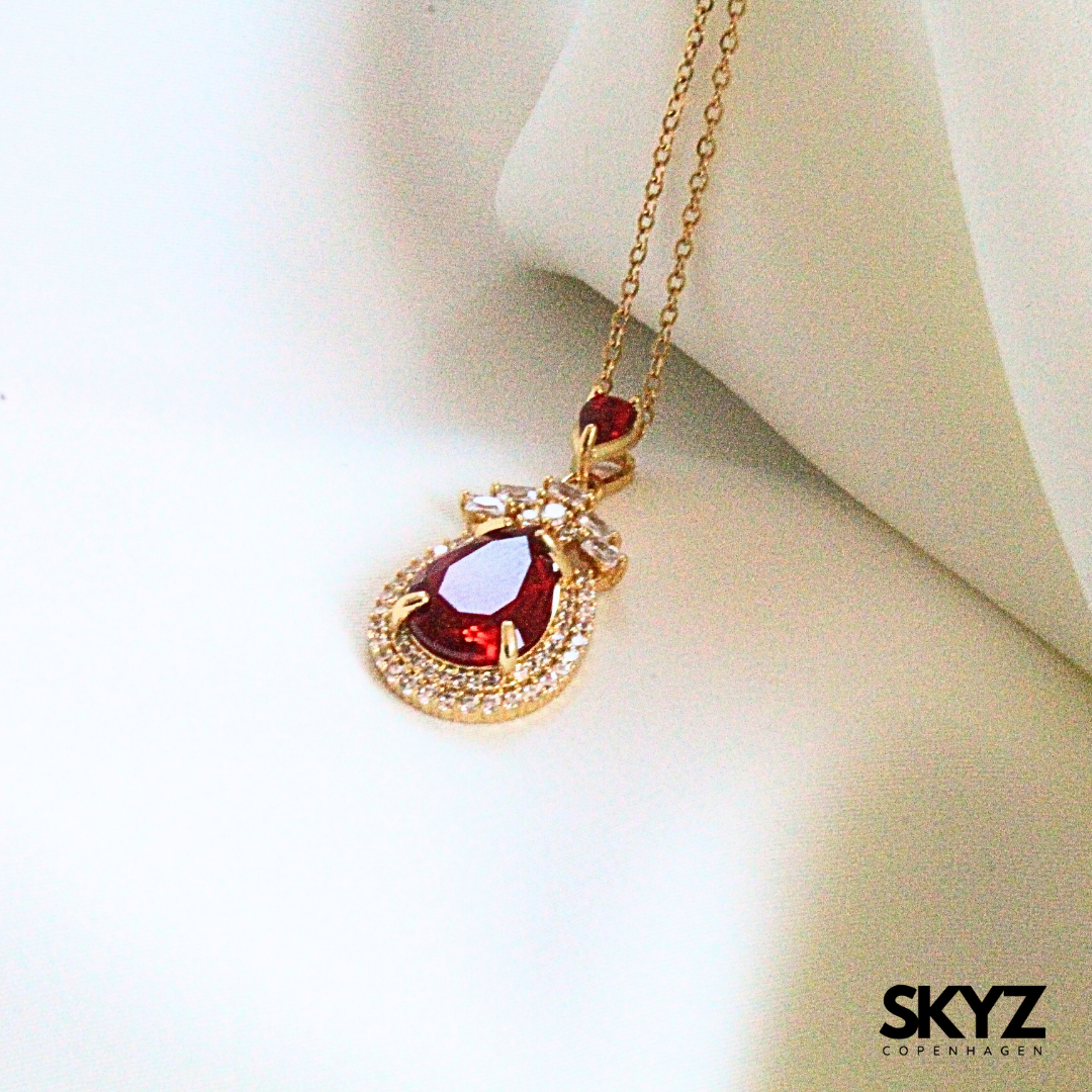 Skyz Red Eternal Elegance Halskæde - 18k Guldbelagt
