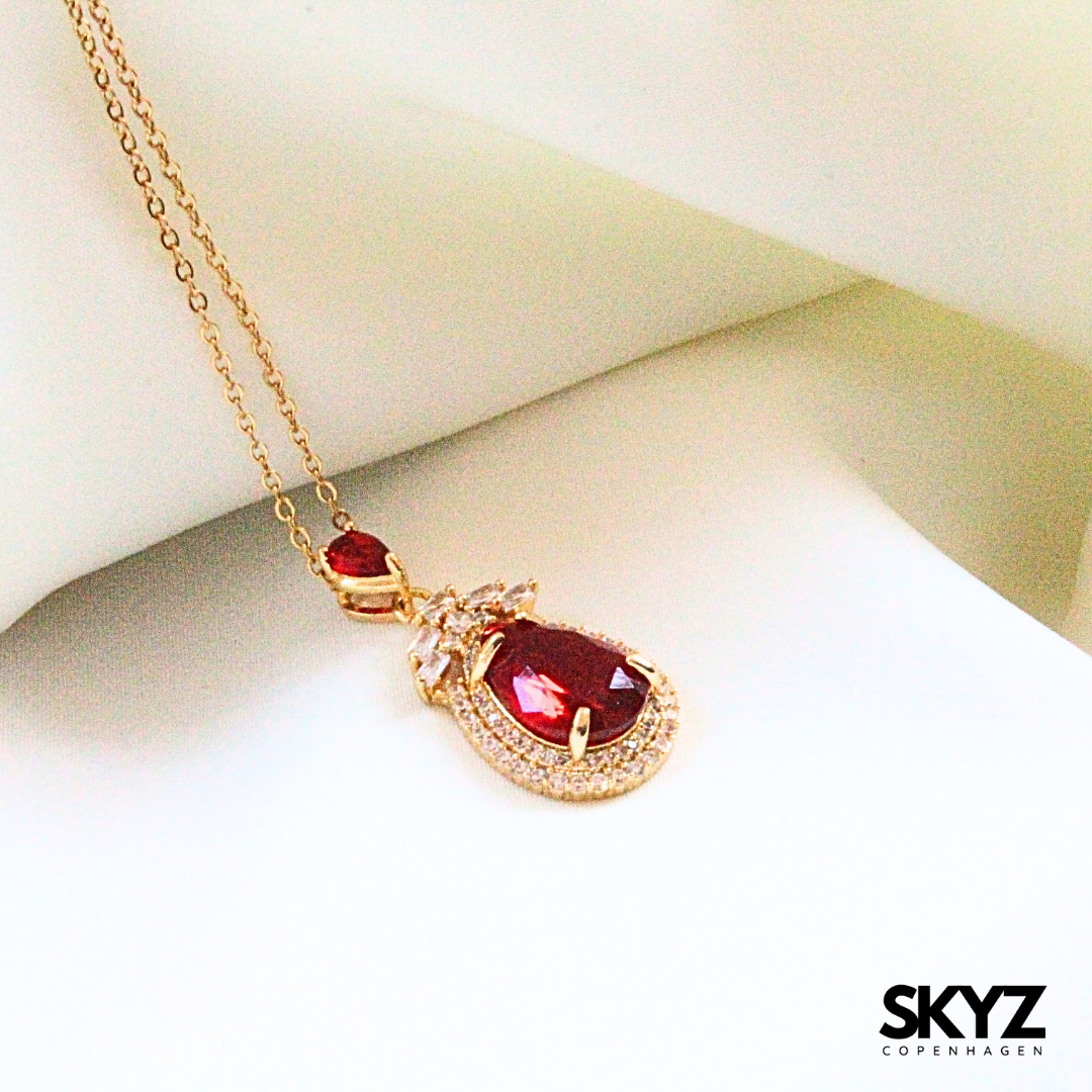 Skyz Red Eternal Elegance Halskæde - 18k Guldbelagt