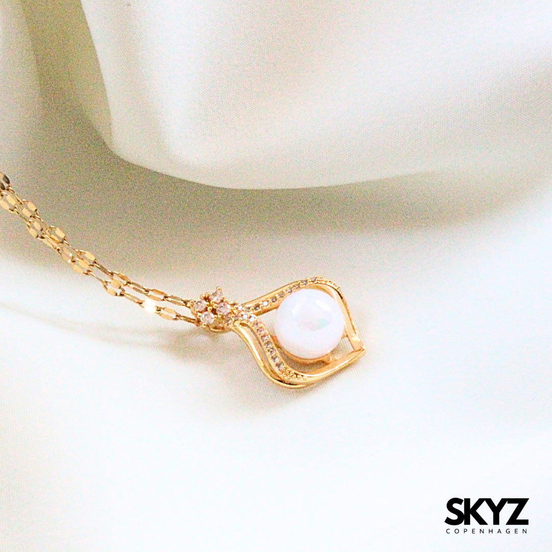 Skyz Elegang Pearl Halskæde - 18k guldbealgt