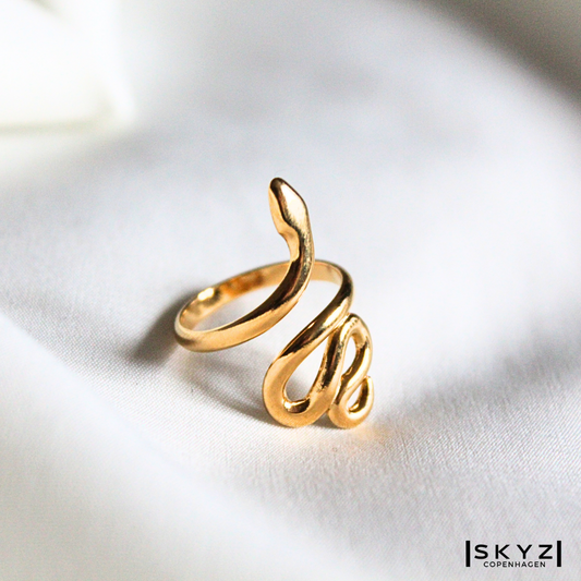 Skyz Snake Me II Ring - 18k Guldbelagt