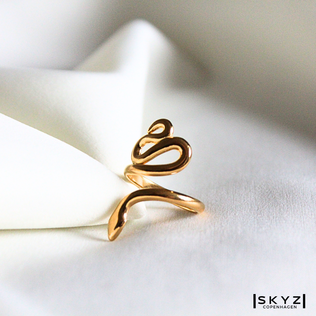 Skyz Snake Me II Ring - 18k Guldbelagt