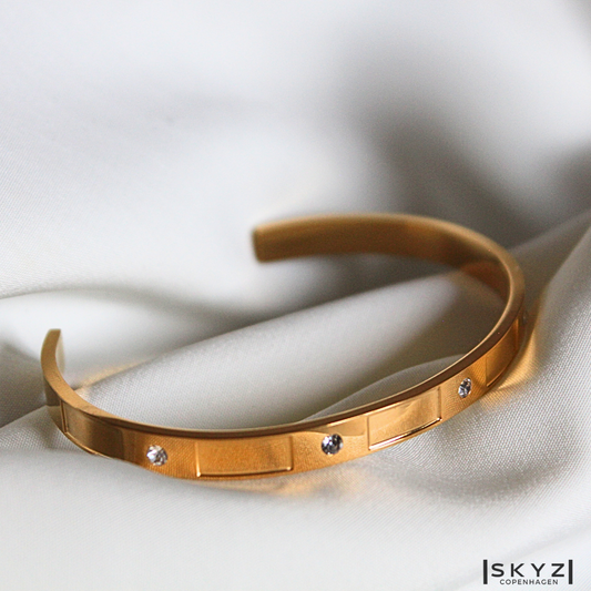 Skyz Bangle Armbånd - 18k Guldbelagt med Zirkonsten