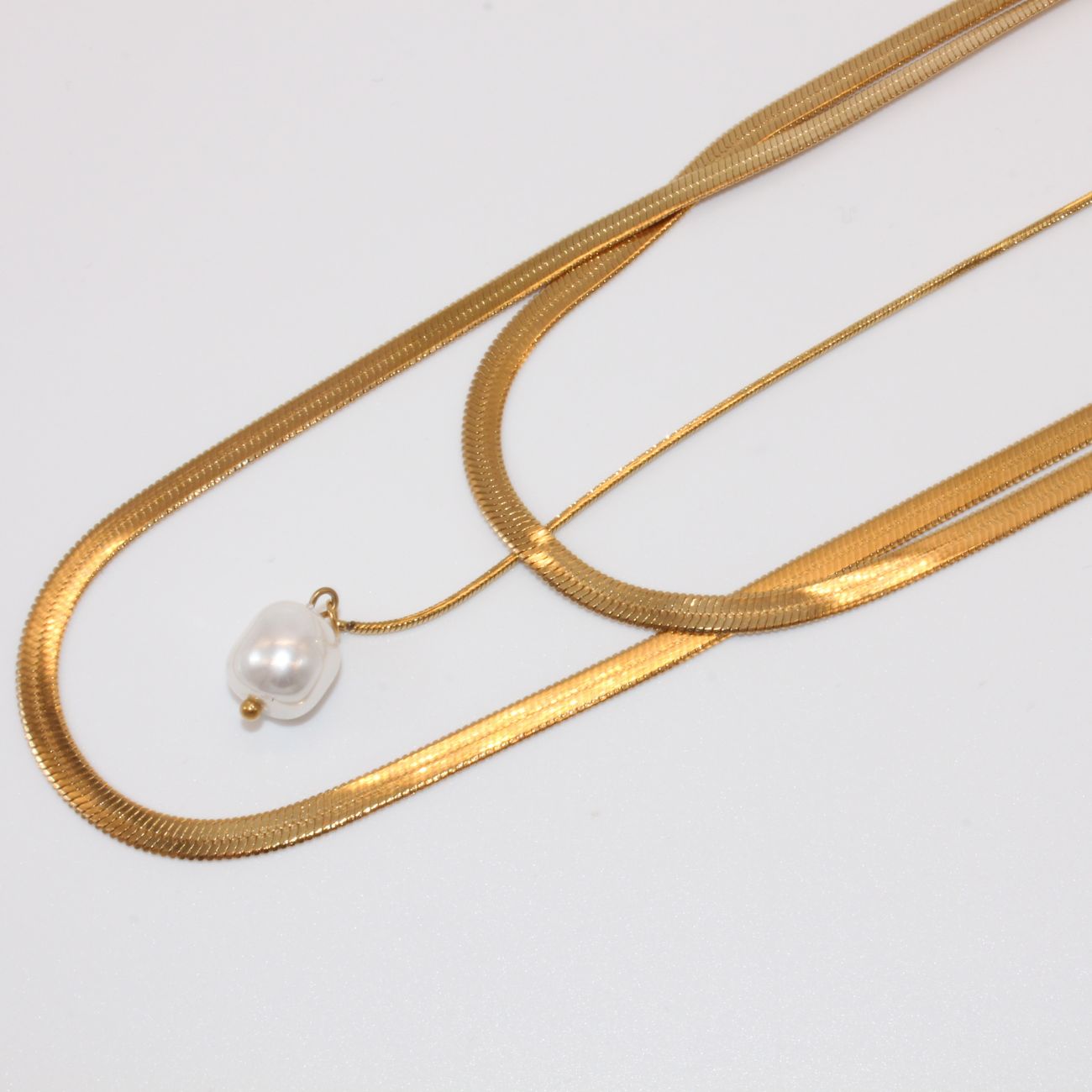 Skyz Flad Slange Pearl Layer Halskæde - 18k Guldbelagt